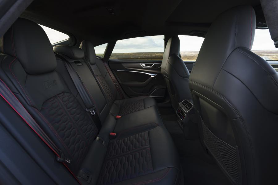 Интерьер Audi RS7 Sportback 2020 года  (UK) (фото 32 из 118)